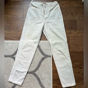 Vintage white Guess jeans size 28
